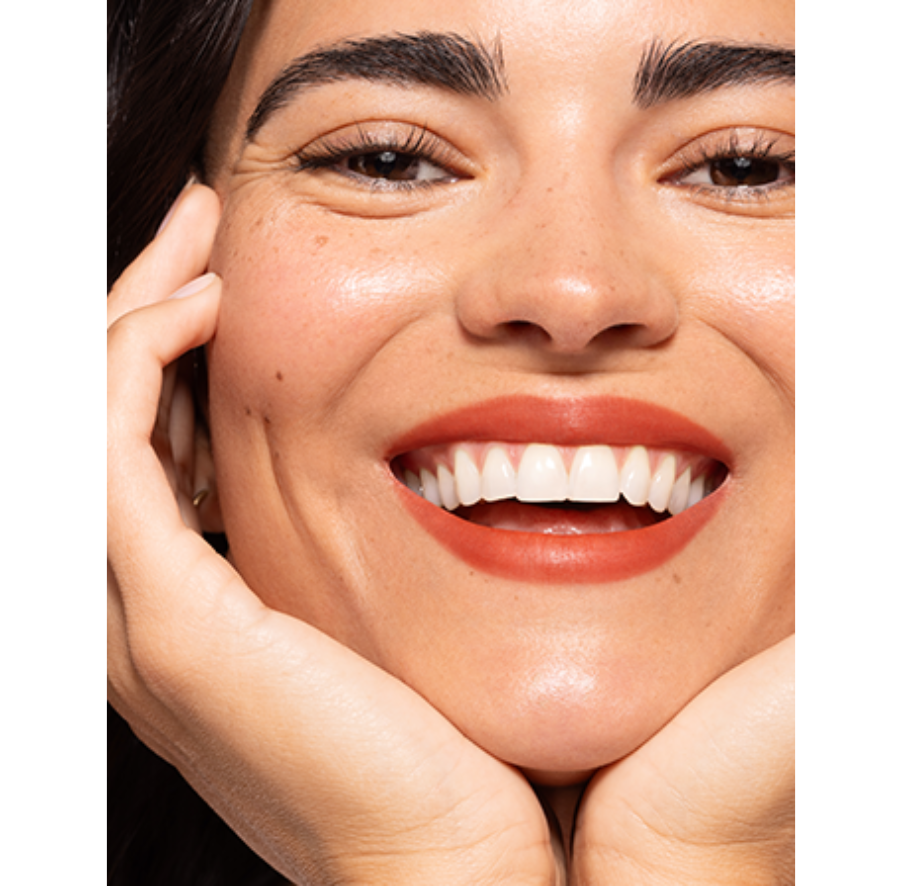 TONO DE LABIOS BUTTER - MATE ATERCIOPELO